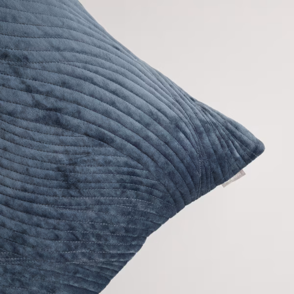 Alternative view of Dekoratiivpadi Tossa